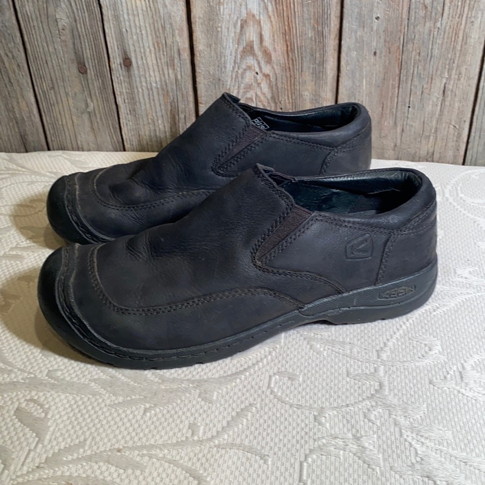 Keen Bidwell Black Leather Loafers Slip Ons
